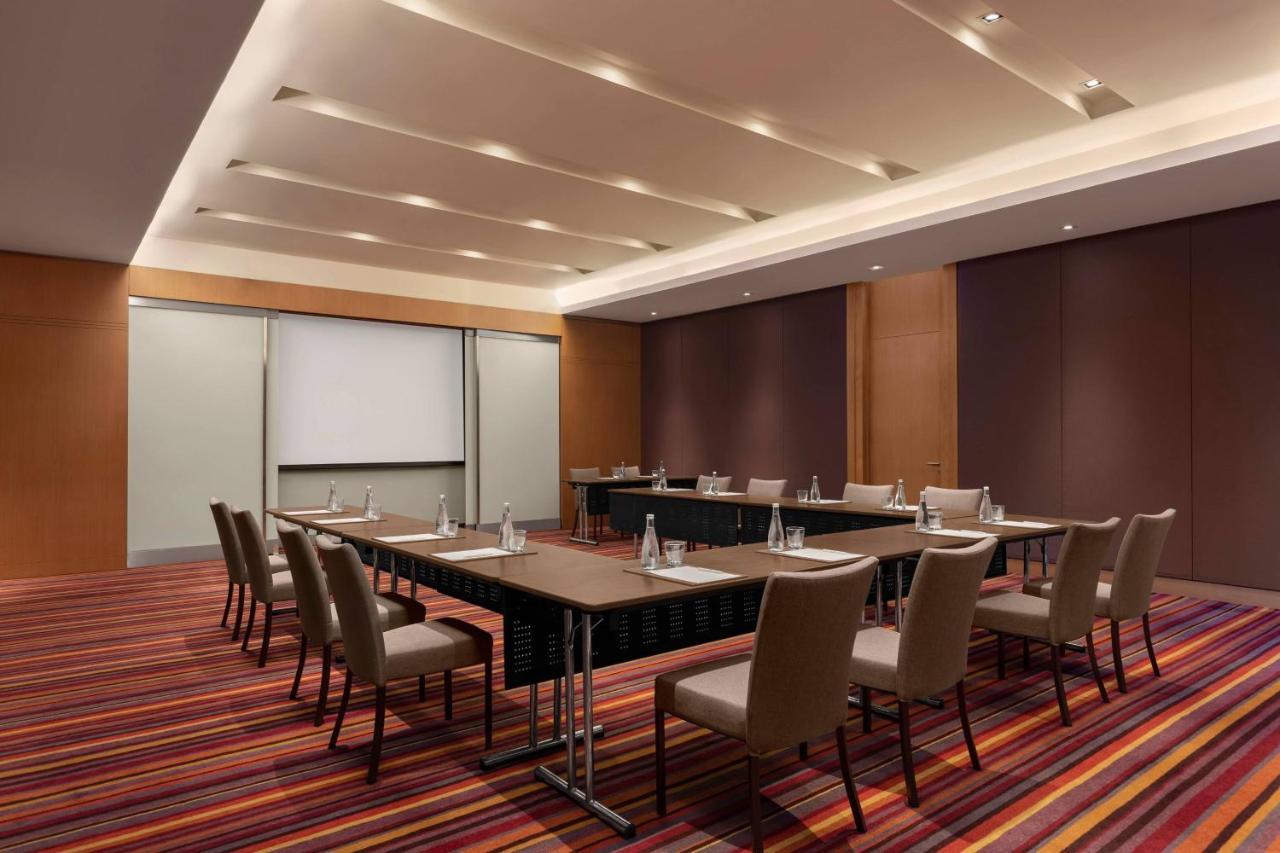 Marriott Executive Apartments - Sukhumvit Park, Bangkok Extérieur photo